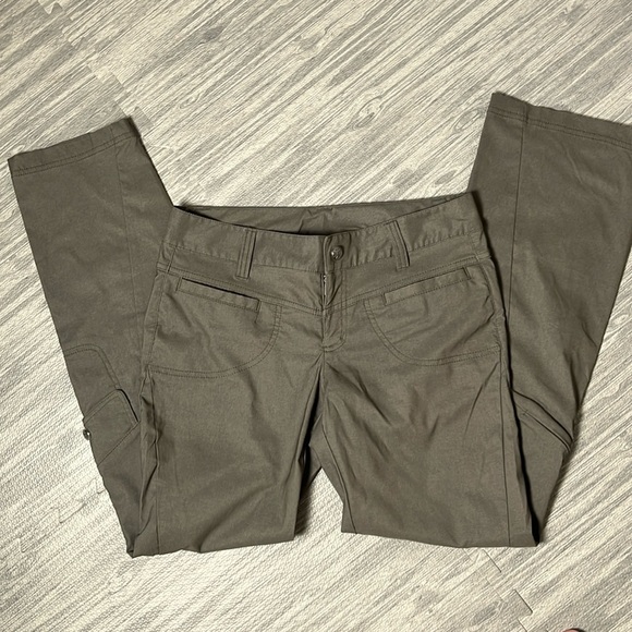 Athleta Pants - Athleta Dipper Pants Olive Green Size 4 Petite